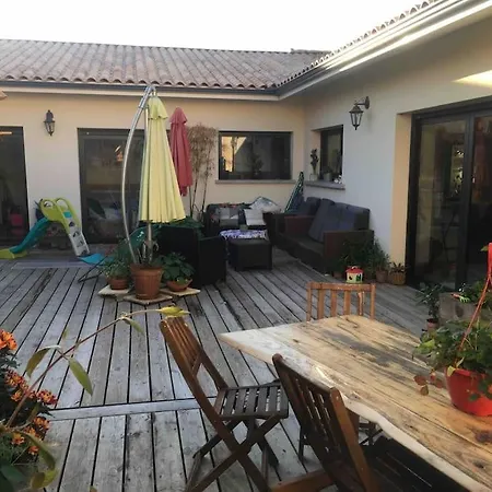 Holiday home La Z Family, 5 Couchages, Centre Et A Pieds